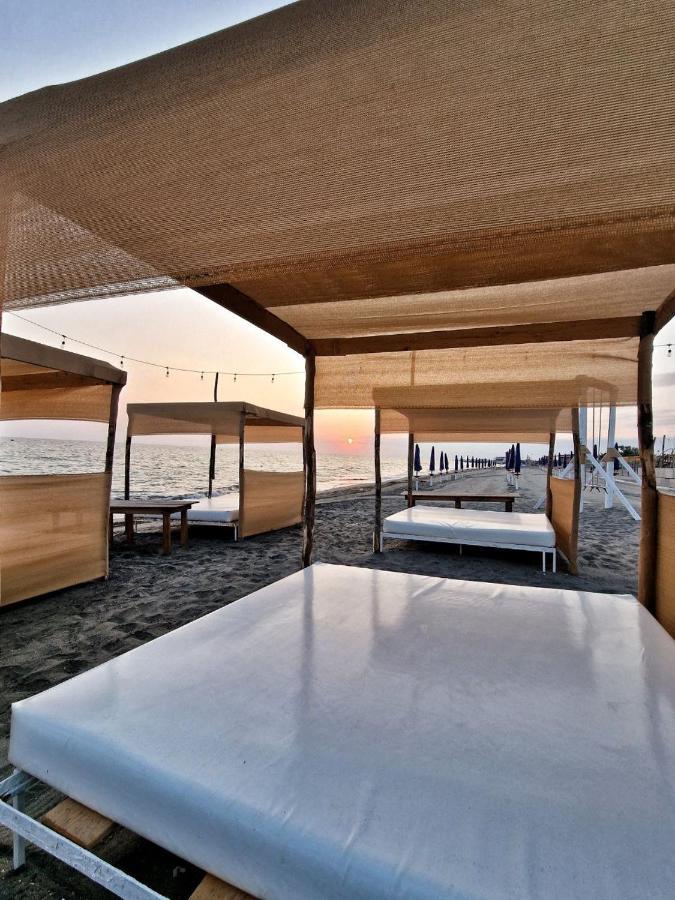 Beach Suites - By Lido Scalzone كاستيل فولتورنو المظهر الخارجي الصورة