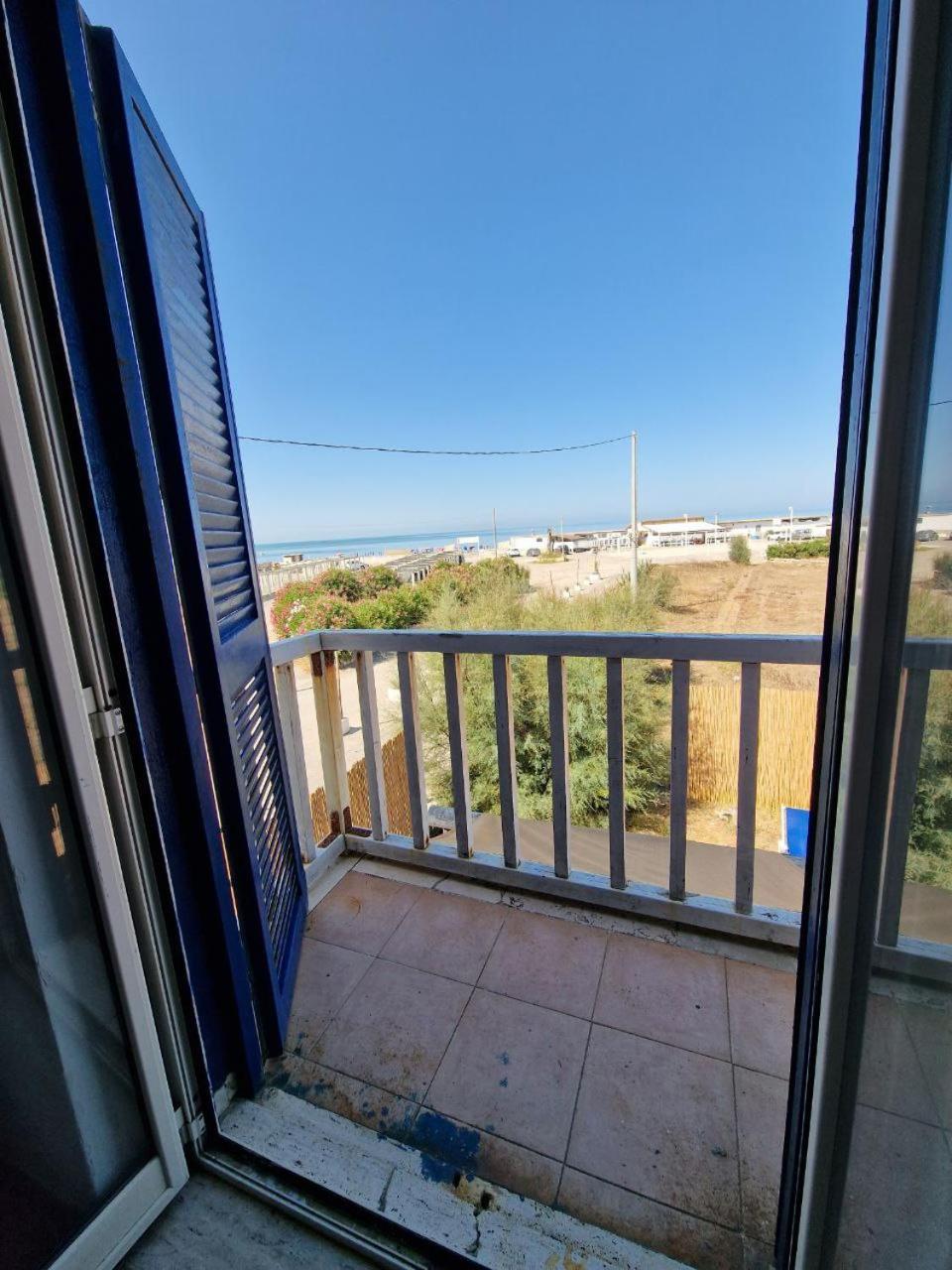 Beach Suites - By Lido Scalzone كاستيل فولتورنو المظهر الخارجي الصورة